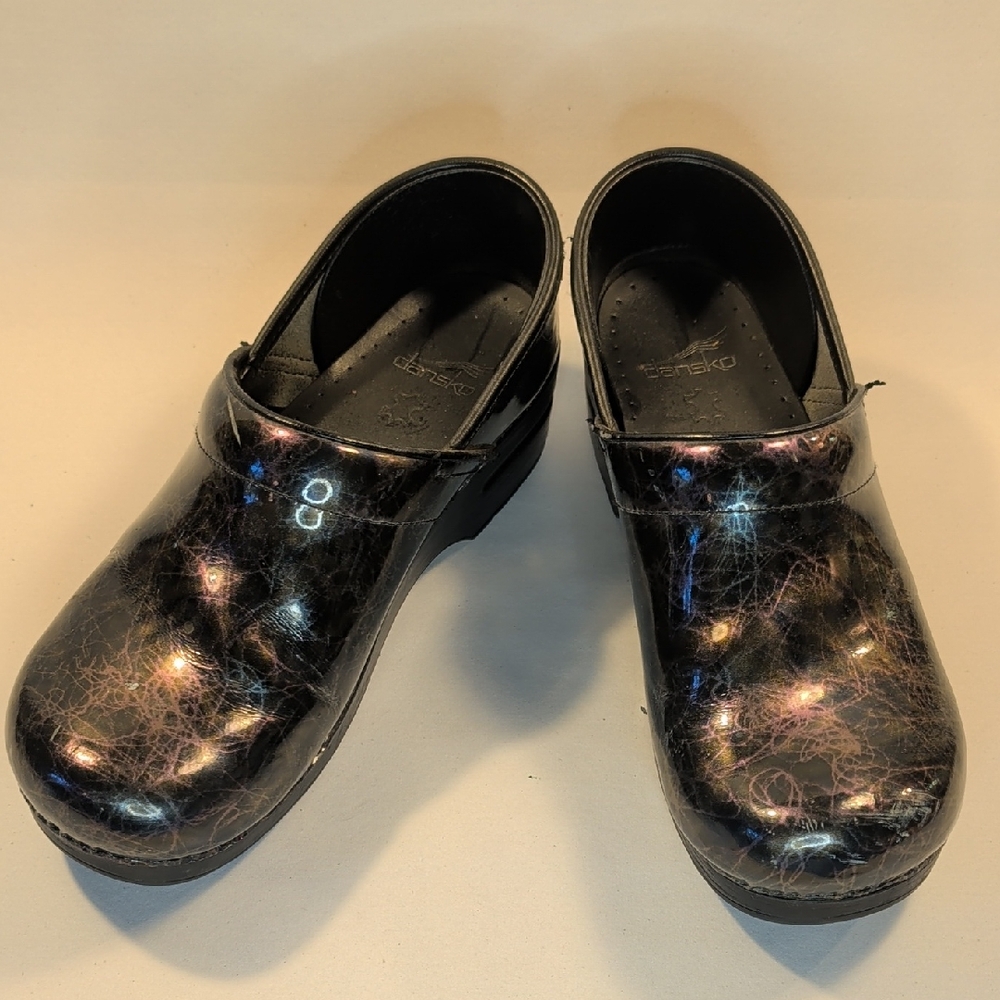 Dansko Clogs, Size 40
